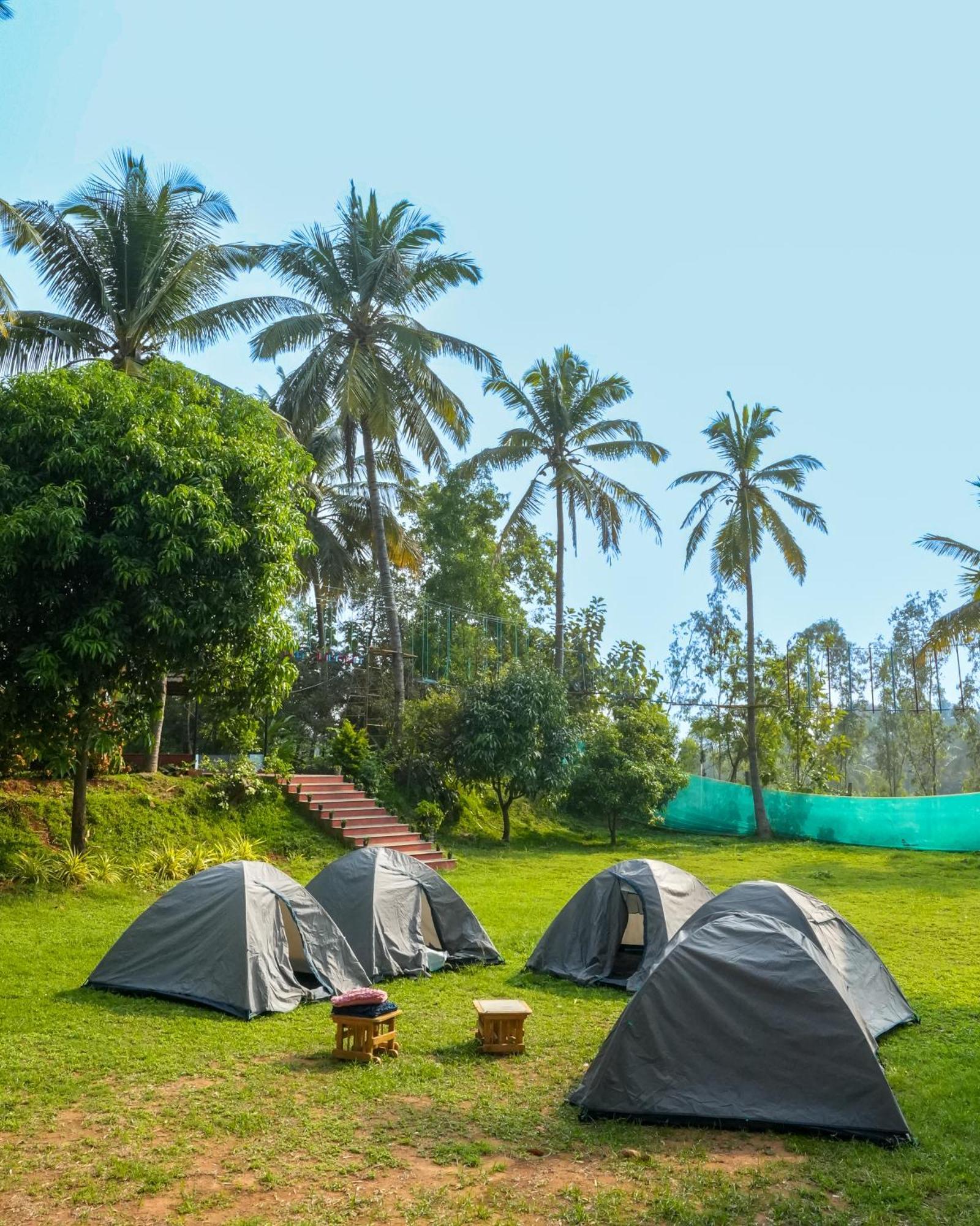 Bana The Wild Waters Hotel Muduvadi Exterior photo